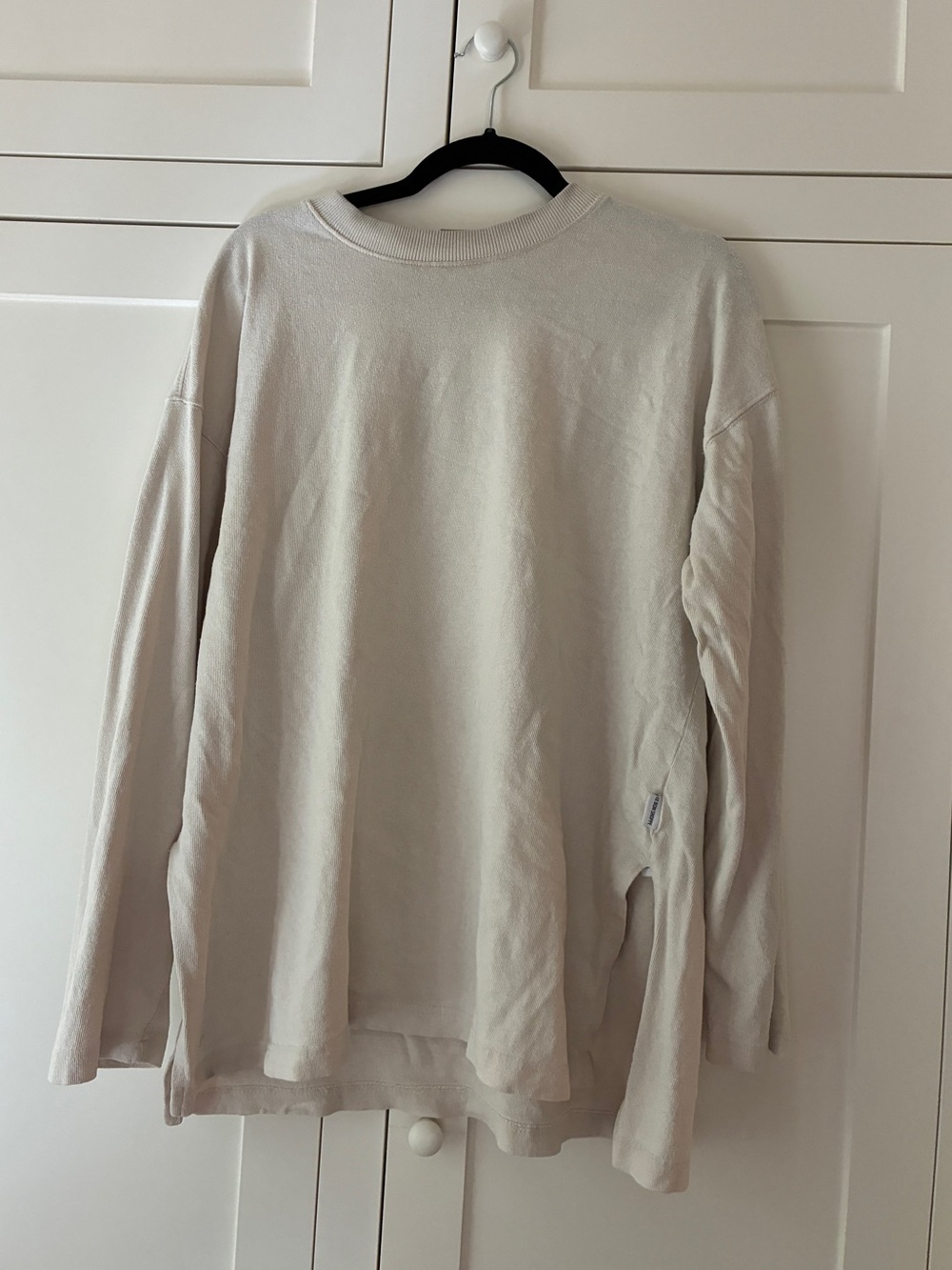 Le Bon Shoppe natural long sleeve Sunday tee
